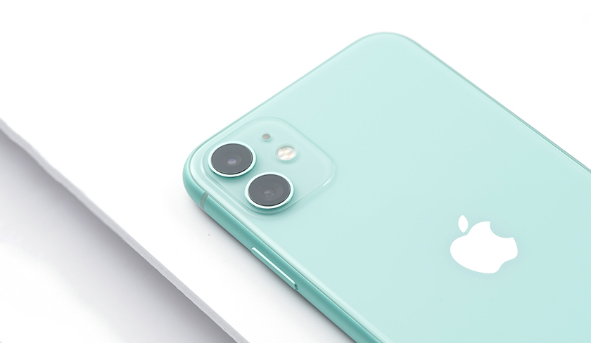 Cụm camera kép góc siêu rộng 12 MP, camera selfie 12 MP