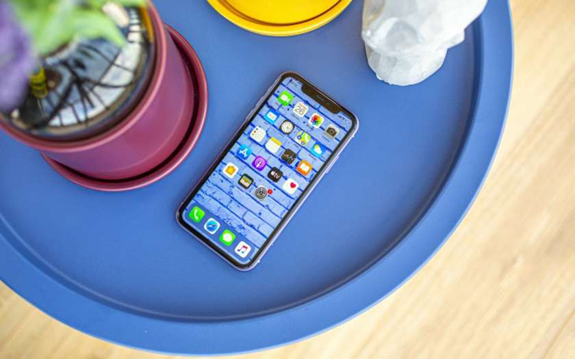 Hoạt động mượt mà với chip A13 Bionic mạnh mẽ cùng hệ điều hành iOS 13